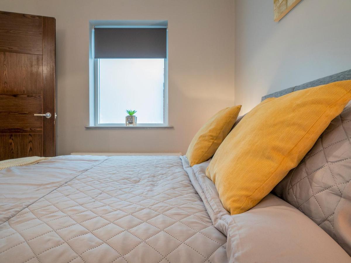 Pass The Keys Lovely 1Br Apt In No 1 Location With Top Amenities Belfast Exterior photo